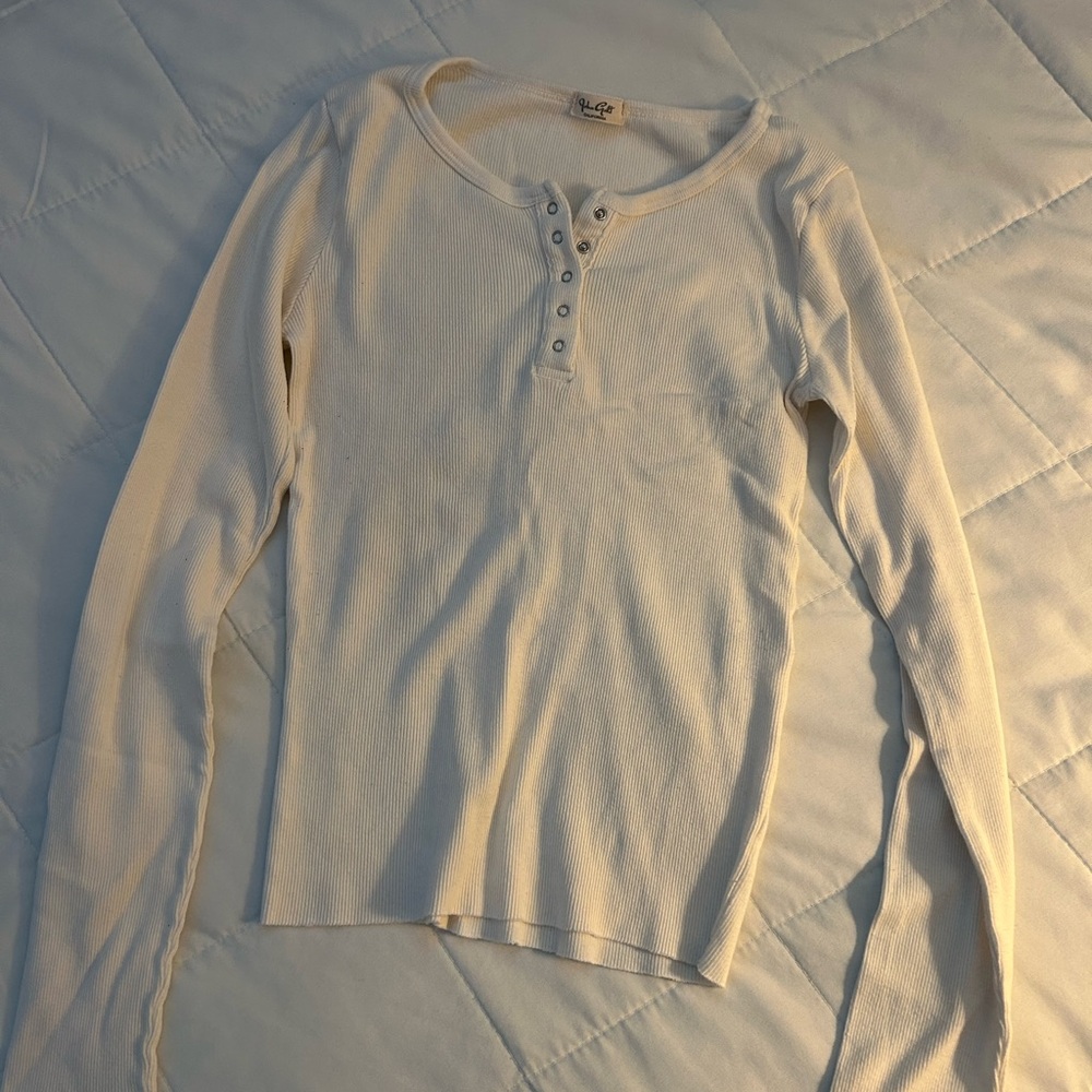 Brandy Melville Long Sleeve Ribbed Top